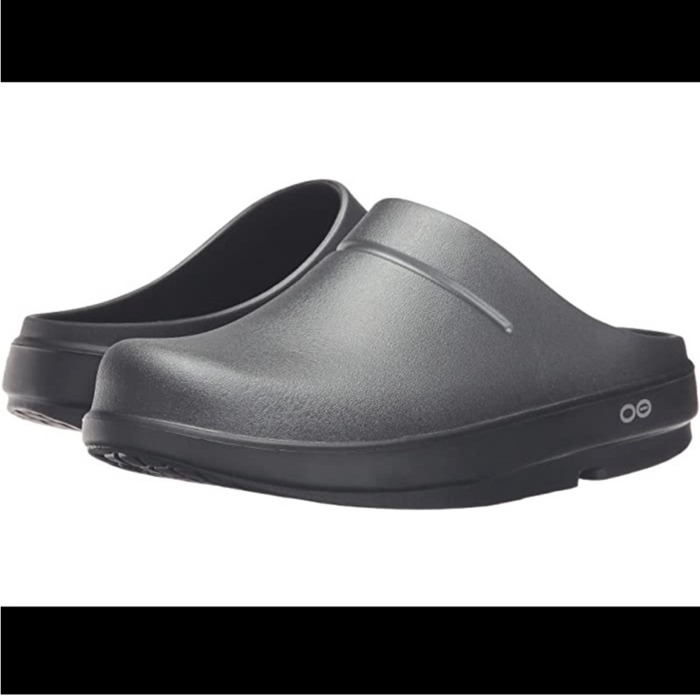 Oofos Oocloogs Clog Shoes